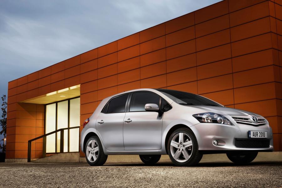  Toyota Auris 2010 года  (фото 20 из 59)